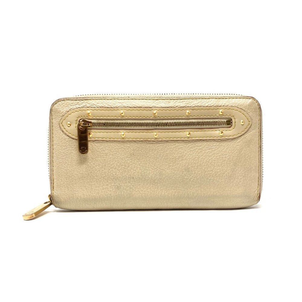 Louis Vuitton Suhali Zippy Wallet